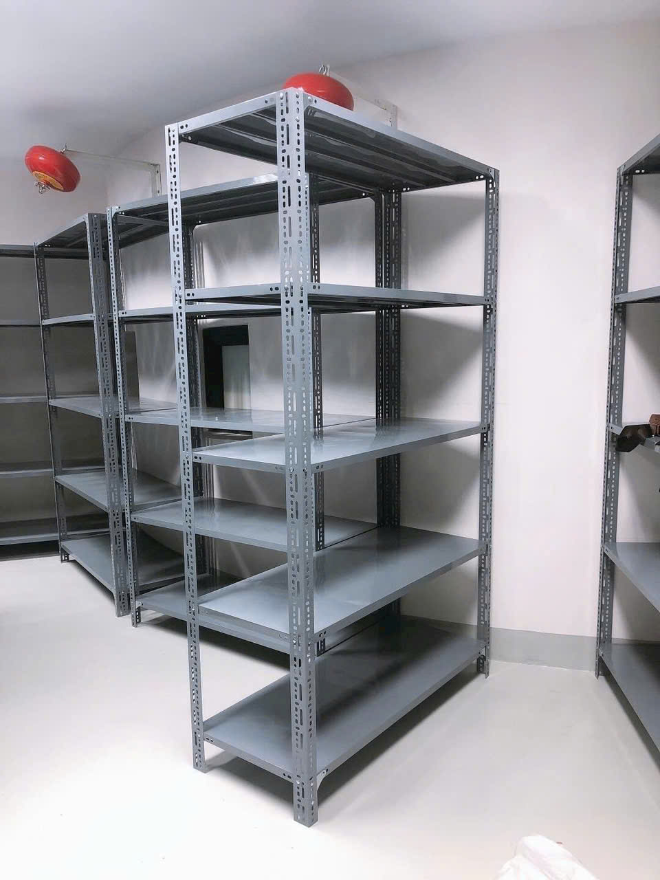 Kệ 5 Tầng V Lỗ - H2000 x L1000 x W300