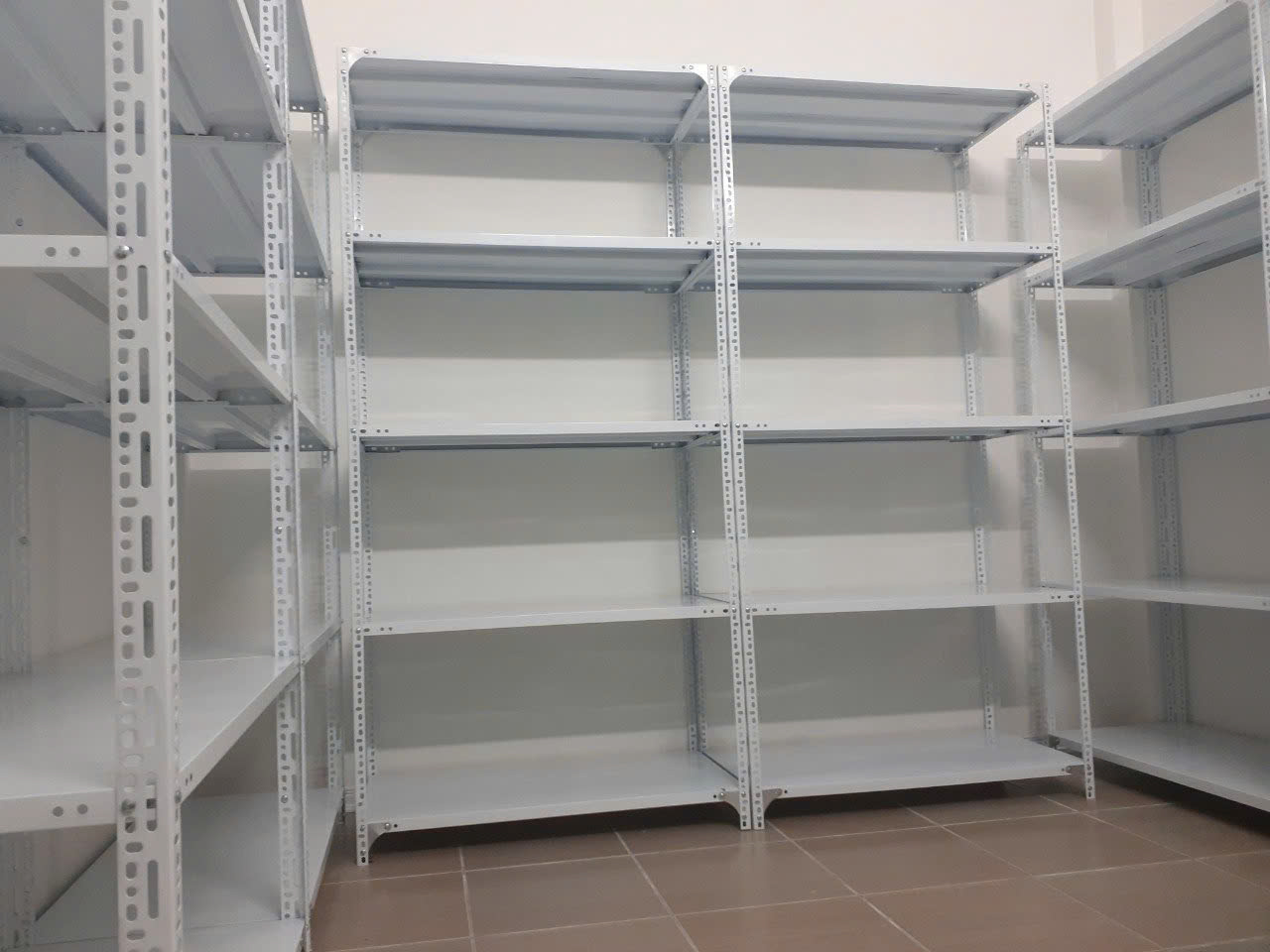 Kệ 5 Tầng V Lỗ - H2000 x L1000 x W300 - Ảnh 62
