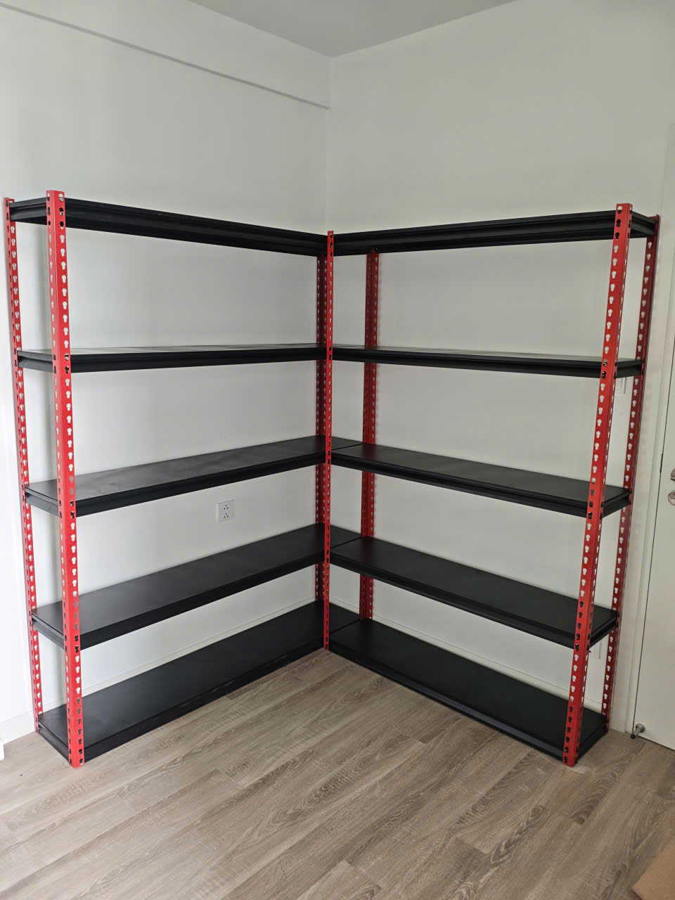Kệ V Gài (Nhận Sơn Màu Theo Yêu Cầu) - Ảnh 2